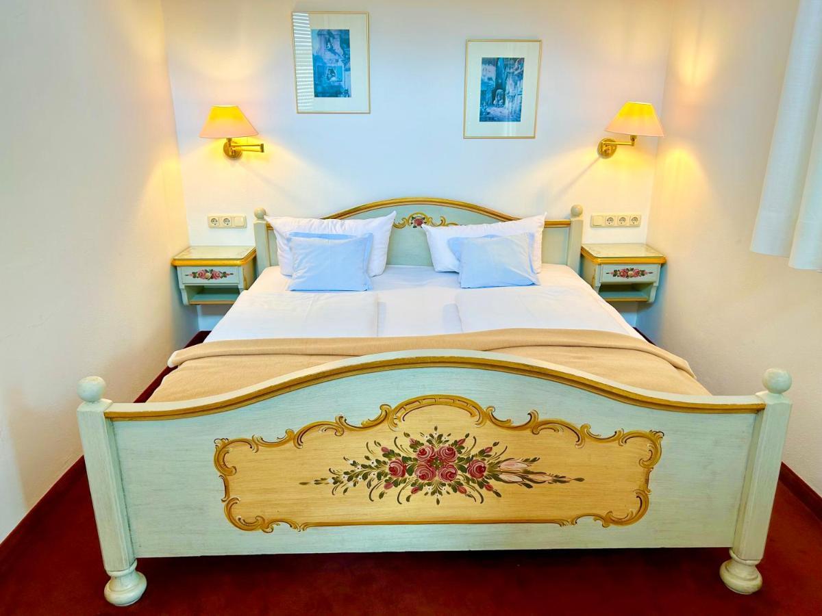Hotel Bergland ไกรน์เนา ภายนอก รูปภาพ