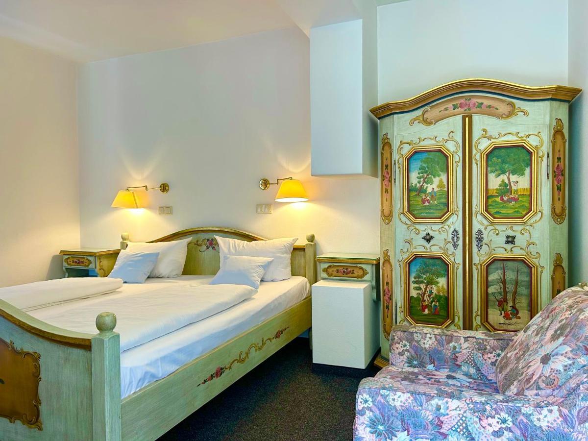 Hotel Bergland ไกรน์เนา ภายนอก รูปภาพ