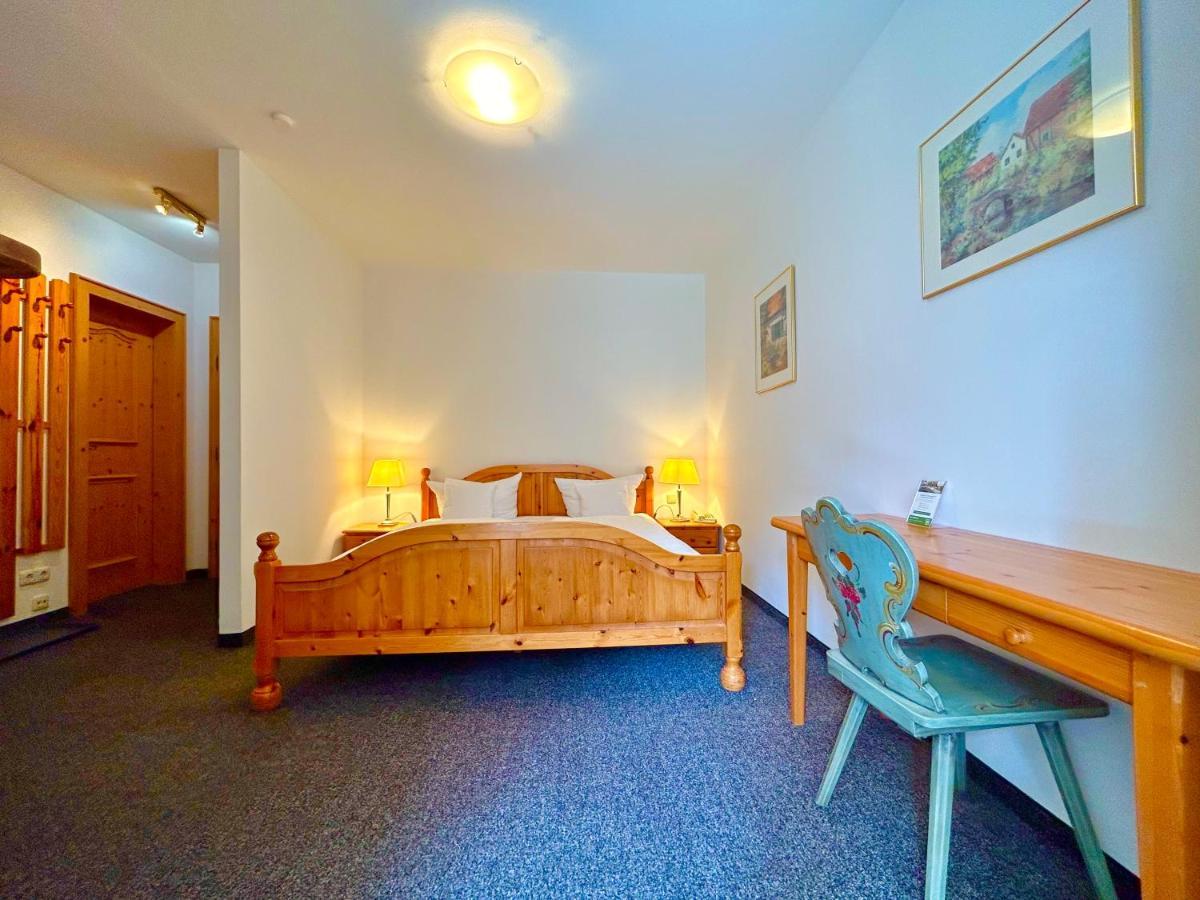 Hotel Bergland ไกรน์เนา ภายนอก รูปภาพ