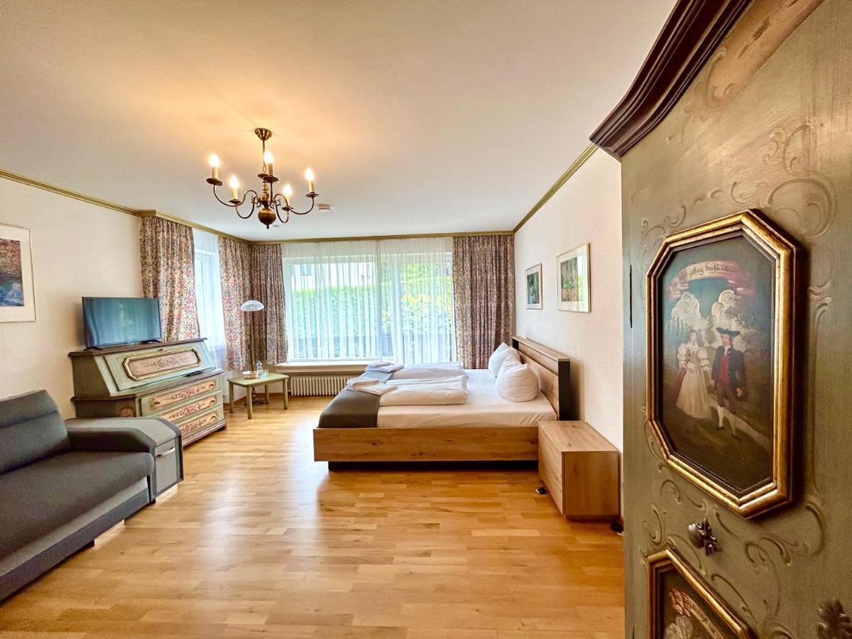 Hotel Bergland ไกรน์เนา ภายนอก รูปภาพ