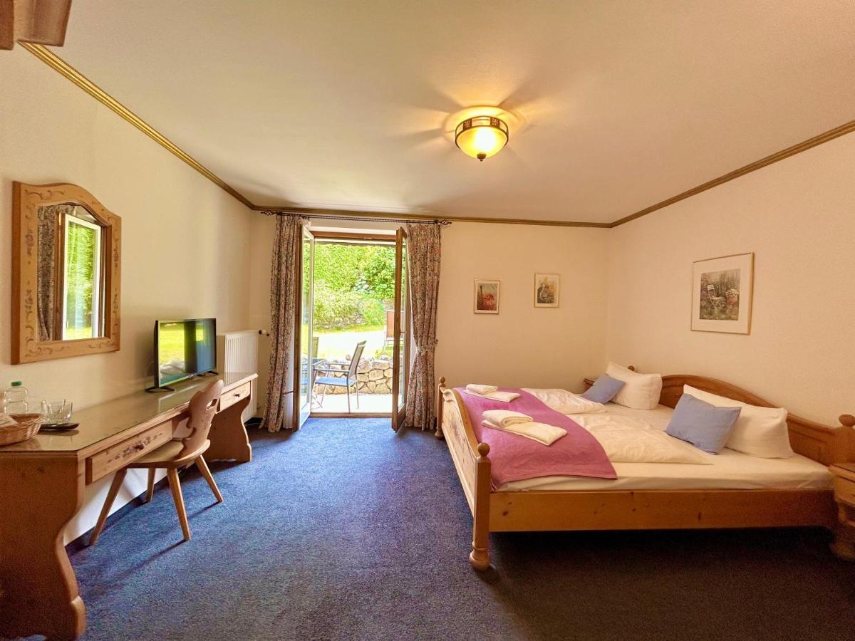 Hotel Bergland ไกรน์เนา ภายนอก รูปภาพ