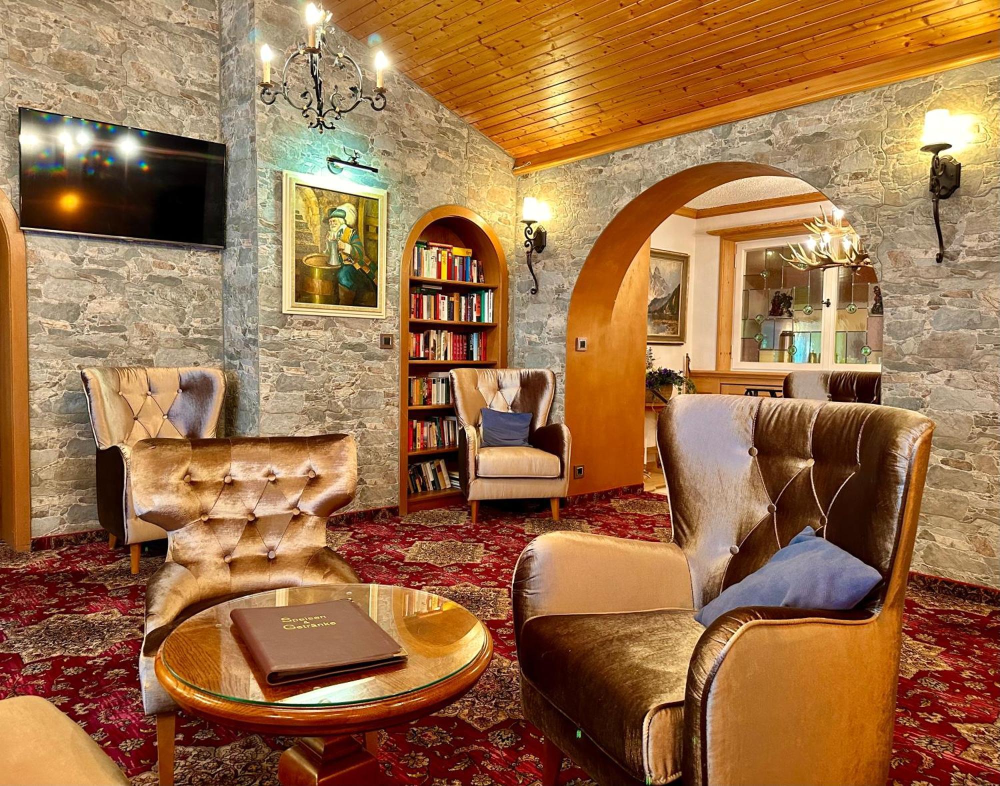 Hotel Bergland ไกรน์เนา ภายนอก รูปภาพ